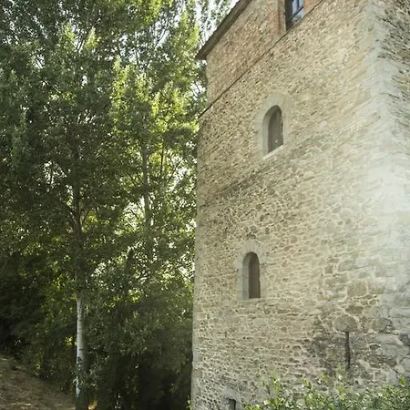 Hotel Relais Torre Santa Flora 4*