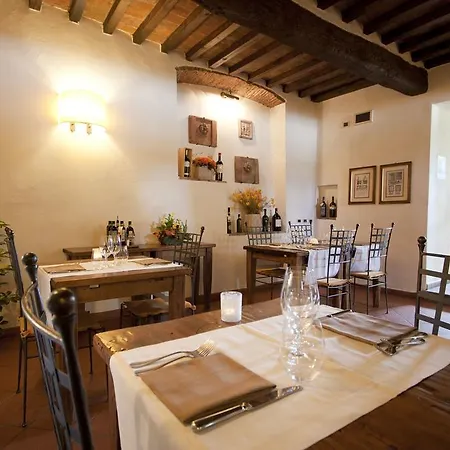 Hotel Relais Torre Santa Flora 4*