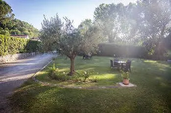 Relais Torre Santa Flora Hotel 4*