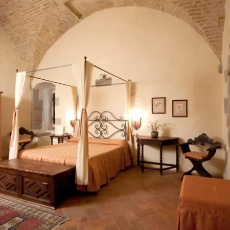Relais Torre Santa Flora Hotel