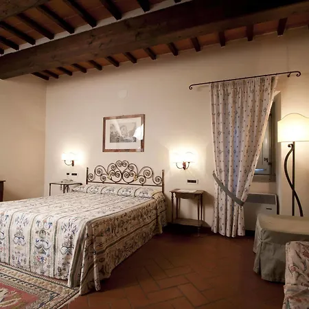 Relais Torre Santa Flora 4*