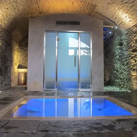 Relais Torre Santa Flora Hotel 4*